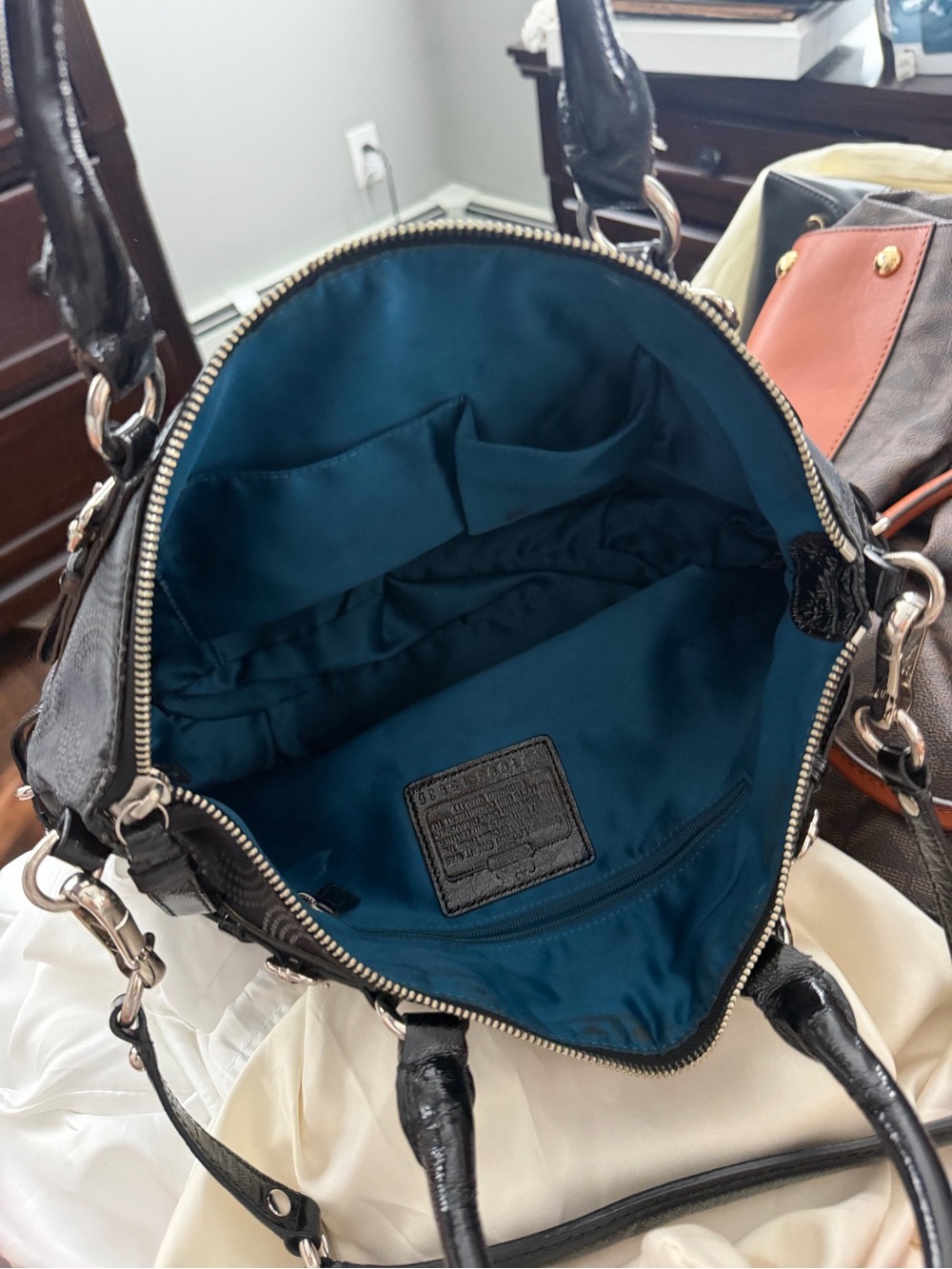 Coach Black Leather Satchel with Teal Lining - Picture 1 of 3